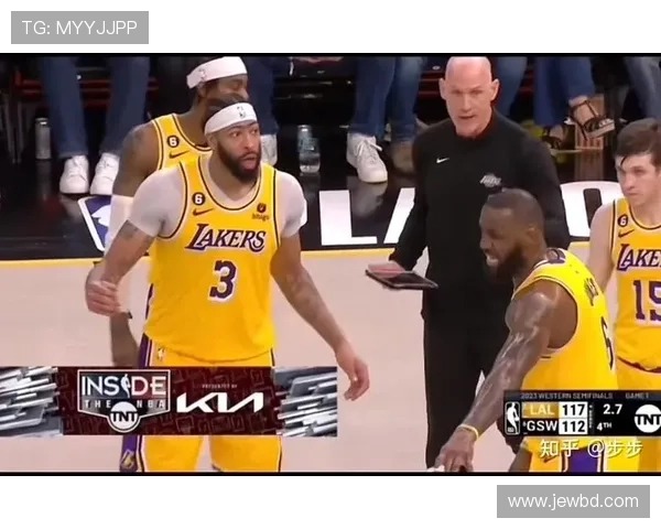 NBA最新动态:詹姆斯再创历史纪录 纽约尼克斯力克湖人迎来连胜 NBA最新动态:詹姆斯再创历史纪录 纽约尼克斯力克湖人迎来连胜