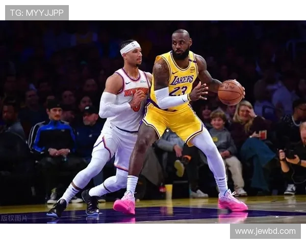 勒布朗詹姆斯带领湖人强势反弹 战胜雄鹿收获四连胜 勒布朗詹姆斯带领湖人强势反弹 战胜雄鹿收获四连胜