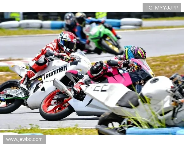 摩托GP赛事即将迎来新赛季 车手们蓄势待发挑战冠军荣誉