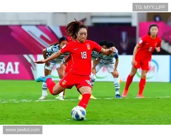 中国女足逆袭韩国挺进亚洲杯决赛 顽强拼搏展现无畏精神